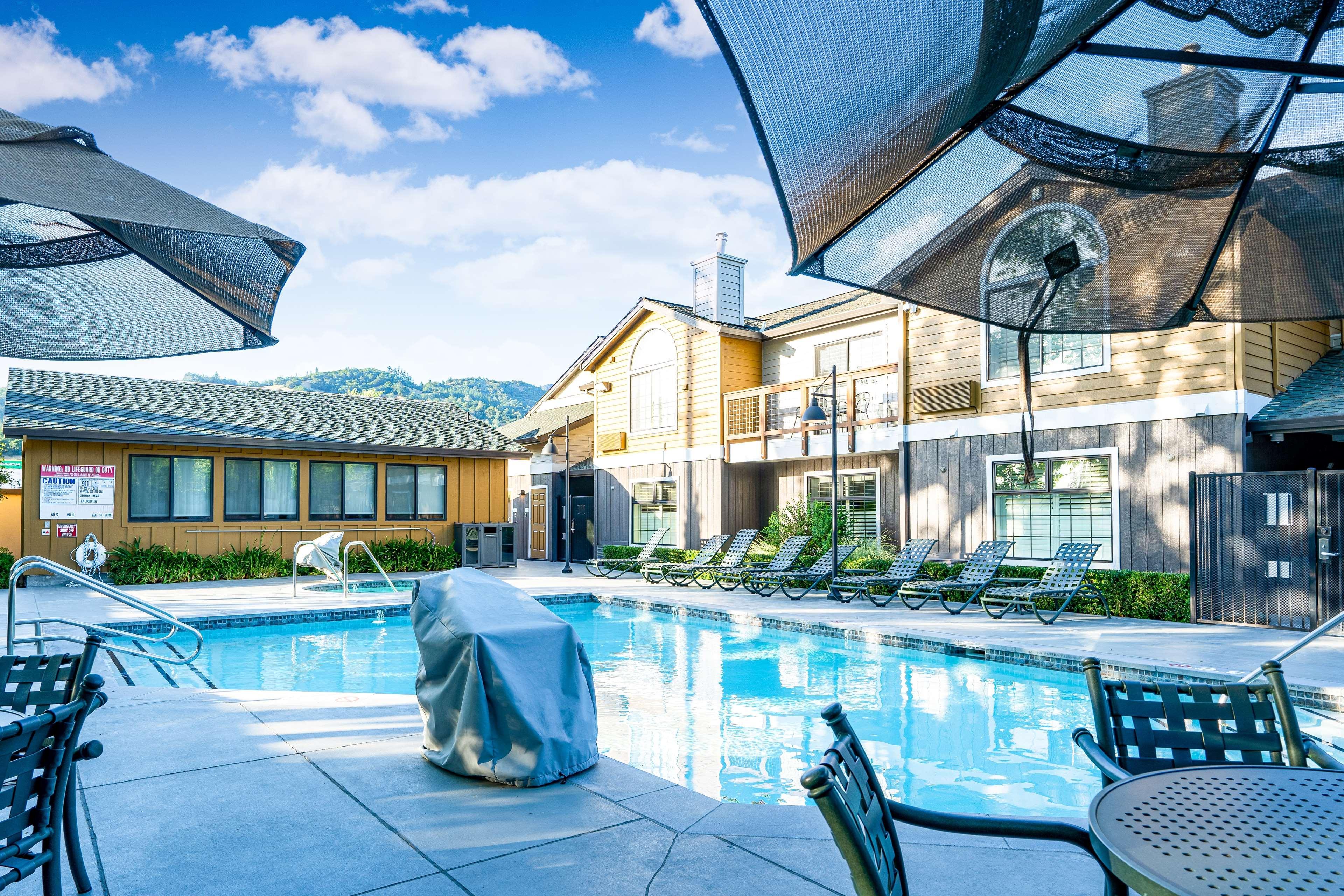 קליסטוגה Best Western Plus Stevenson Manor מראה חיצוני תמונה